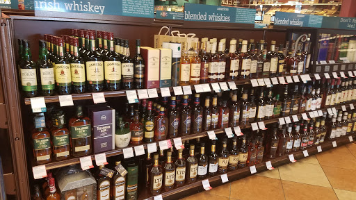 Liquor Store «ABC Fine Wine & Spirits», reviews and photos, 424 E Merritt Island Causeway, Merritt Island, FL 32952, USA