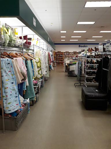Store «Goodwill», reviews and photos
