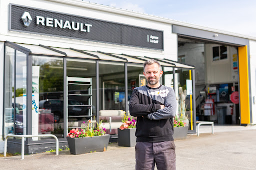 Photo 3 - Renault Garage l'Helgoualc'h Agent