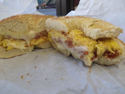 Donut Shop «Yum Yum Donuts», reviews and photos, 2628 Pico Blvd, Santa Monica, CA 90405, USA