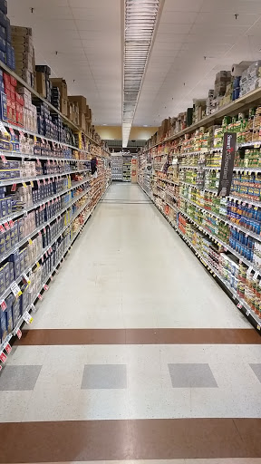 Grocery Store «Super Foodtown of Red Bank», reviews and photos, 362 Broad St, Red Bank, NJ 07701, USA