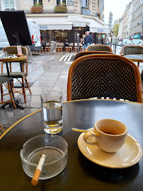 Plats et boissons du Restaurant LE MONDIAL à Paris - n°2