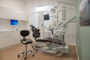 Dein Zahnarzt am Beutenberg - Julia Kötzing image