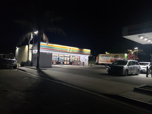Convenience Store «7-Eleven», reviews and photos, 99 S Dolliver St, Pismo Beach, CA 93449, USA