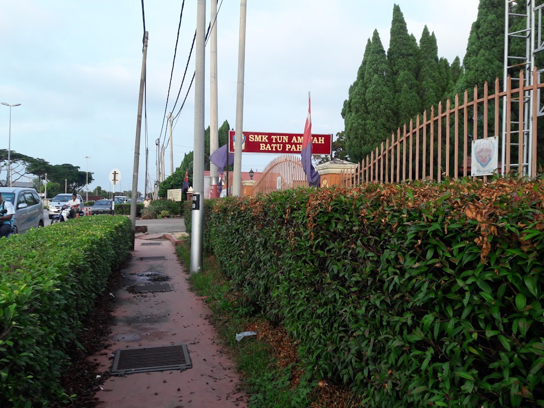 Sekolah Menengah Kebangsaan Tun Aminah Batu Pahat