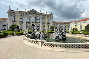 Jardim do Palácio de Queluz image