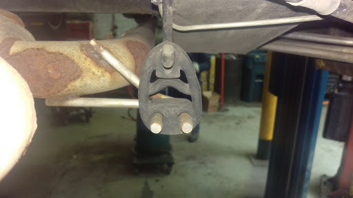 Auto Body Shop «Star Auto Repair And Body Shop», reviews and photos, 5000 N Clark St, Chicago, IL 60640, USA