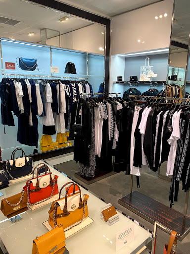 Fashion Accessories Store «Michael Kors», reviews and photos, 8042 Tysons Corner Center, Tysons, VA 22102, USA