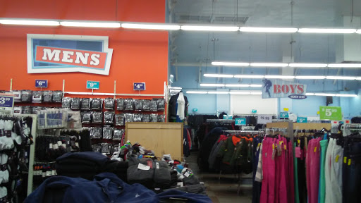 Discount Store «Fallas Paredes Discount Stores», reviews and photos, 4774 Whittier Blvd, Los Angeles, CA 90022, USA