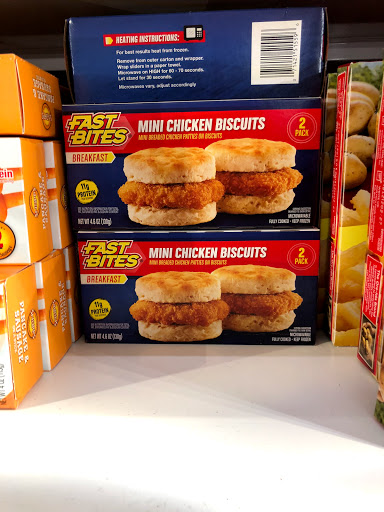 Dollar Store «Dollar Tree», reviews and photos, 8 Newbury St #1b, Danvers, MA 01923, USA