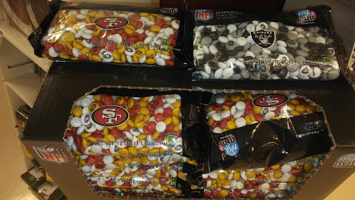 Shopping Mall «Burns Valley Mall», reviews and photos, Olympic Dr, Clearlake, CA 95422, USA