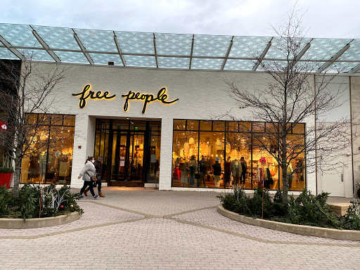 Shopping Mall «Westfield Old Orchard», reviews and photos, 4905 Old Orchard Shopping Center, Skokie, IL 60077, USA