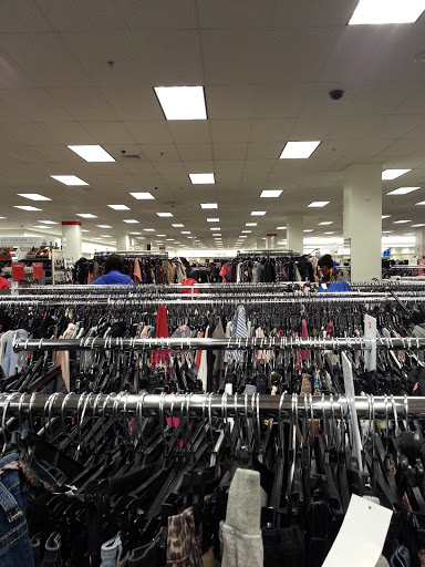 Department Store «Nordstrom Rack Orland Park Place», reviews and photos, 140 Orland Park Pl, Orland Park, IL 60462, USA