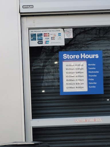 Electronics Store «Best Buy», reviews and photos, 2169 S Telegraph Rd, Bloomfield Hills, MI 48302, USA