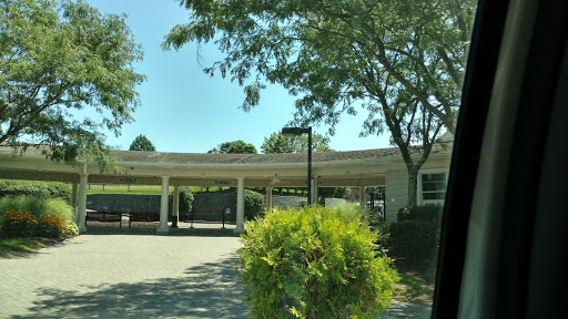 Country Club «Lake Isle Country Club», reviews and photos, 660 White Plains Rd, Eastchester, NY 10709, USA