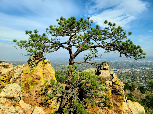 Mount Sanitas Trailhead, Sunshine Canyon Dr, Boulder, CO 80304