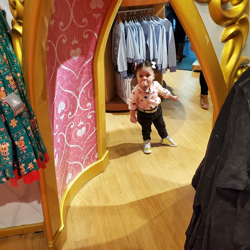 Toy Store «Disney Store», reviews and photos, 4400 Ashford Dunwoody Rd, Atlanta, GA 30346, USA