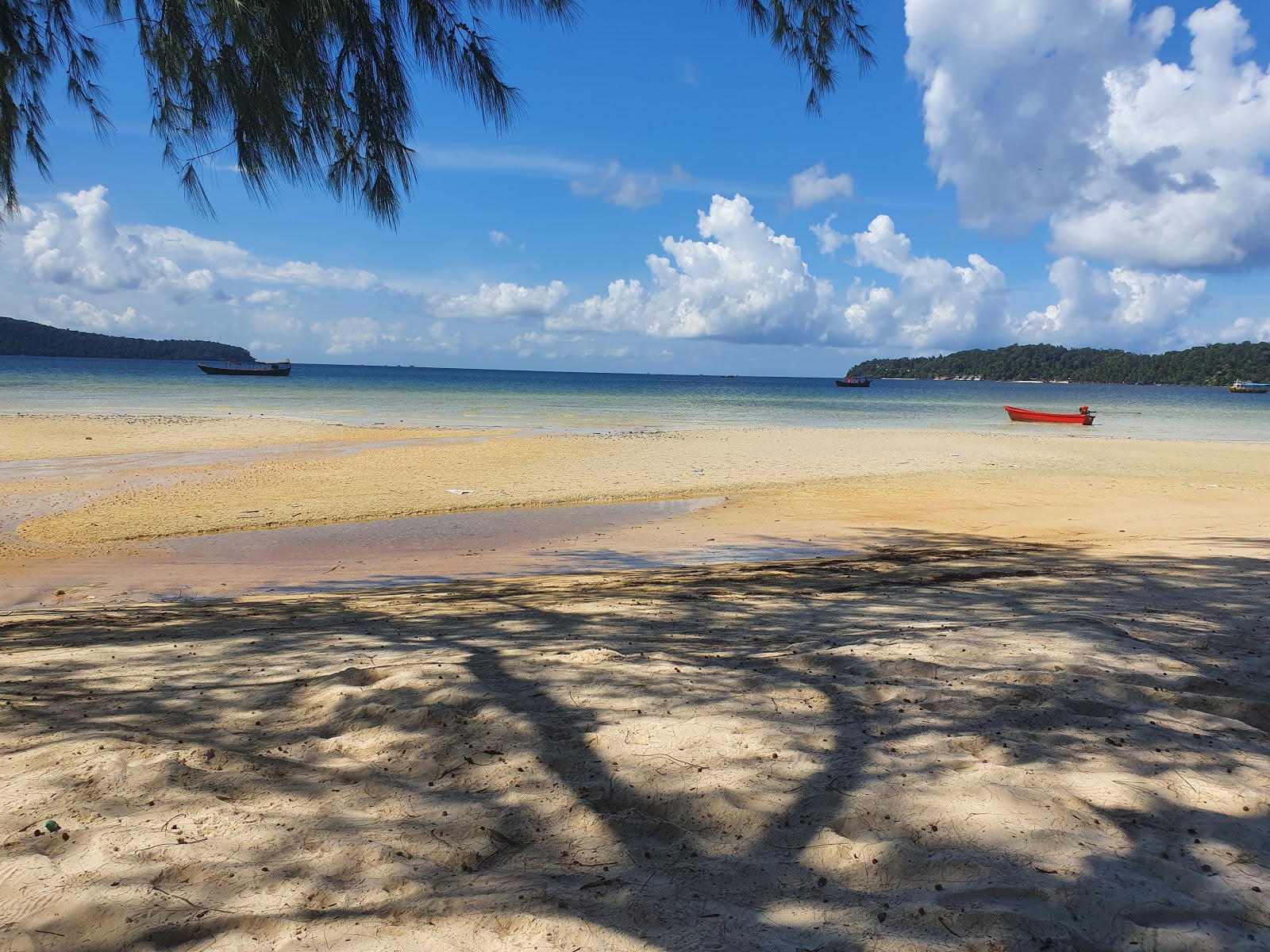 Photo of Koh Rong Samloem Beach - popular place among relax connoisseurs