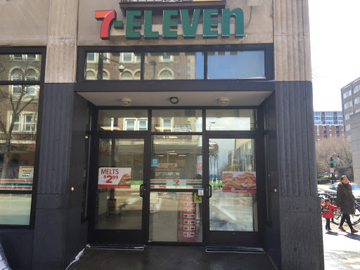 Convenience Store «7-Eleven», reviews and photos, 673 State St, Madison, WI 53703, USA