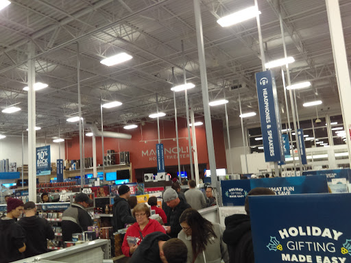 Electronics Store «Best Buy», reviews and photos, 41 Commerce Way, Seekonk, MA 02771, USA