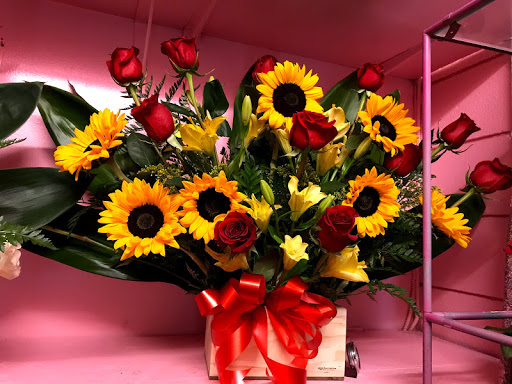 Florist «Genesis Flower And Gift Shop», reviews and photos, 1801 N Garey Ave, Pomona, CA 91767, USA