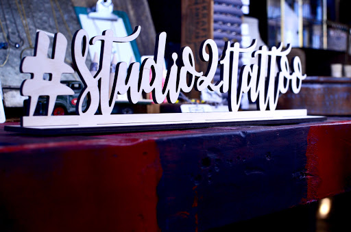 Tattoo Shop «Studio 21 Tattoo Gallery», reviews and photos, 6020 W Flamingo Rd, Las Vegas, NV 89103, USA