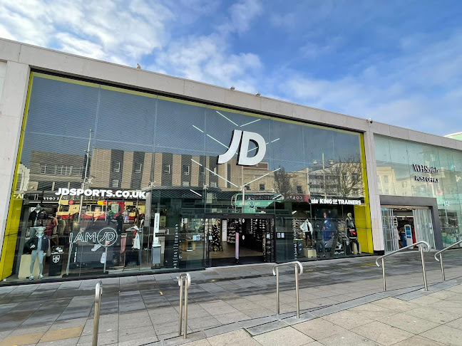 JD Sports - Sporting goods store