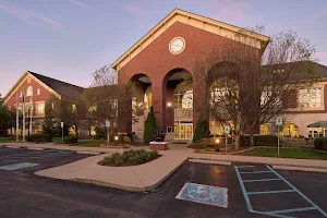 Hussey-Mayfield Memorial Public Library - Zionsville Branch image