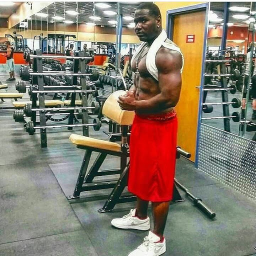 Gym «Planet Fitness Jacksonville (Promenade Shopping Center), FL», reviews and photos, 8595 Beach Blvd, Jacksonville, FL 32216, USA