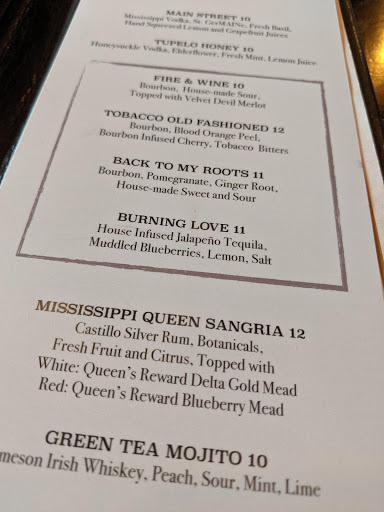 Fine Dining Restaurant «Park Heights Restaurant», reviews and photos, 335 E Main St, Tupelo, MS 38804, USA