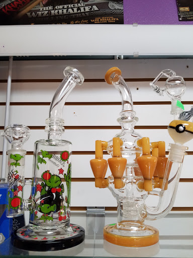 Tobacco Shop «EZ Smokez Smoke Shop», reviews and photos, 8930 S Maryland Pkwy #400, Las Vegas, NV 89123, USA