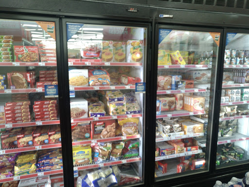 Dollar Store «FAMILY DOLLAR», reviews and photos, 340 Cape Coral Pkwy E, Cape Coral, FL 33904, USA