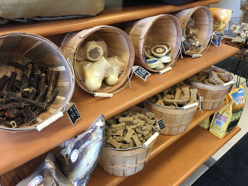 Pet Groomer «Spoiled Petz Pet Store and Grooming», reviews and photos, 12030 Donner Pass Rd #1, Truckee, CA 96161, USA