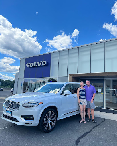 Car Dealer «Gengras Volvo Cars North Haven», reviews and photos, 375 Washington Ave, North Haven, CT 06473, USA