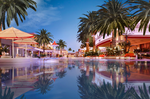 Resort hotel Paradise