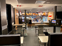 Atmosphère du Restaurant KFC Mâcon Sud à Mâcon - n°4