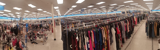 Clothing Store «Ross Dress for Less», reviews and photos, 2180 MacArthur Rd, Whitehall, PA 18052, USA