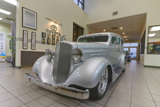 Toyota of Glendora image