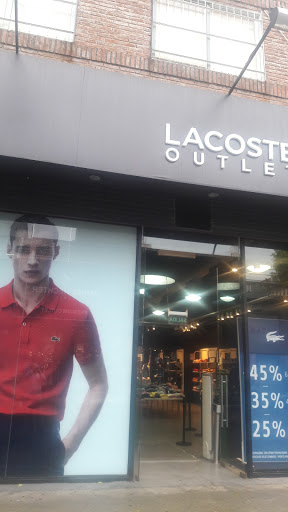 Outlet Lacoste