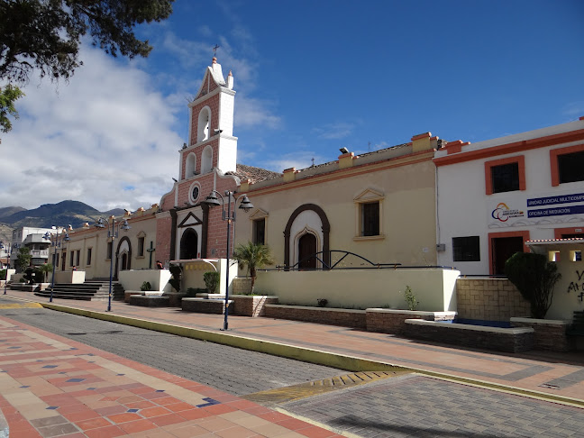 Iglesia Católica San Miguel de Urcuquí