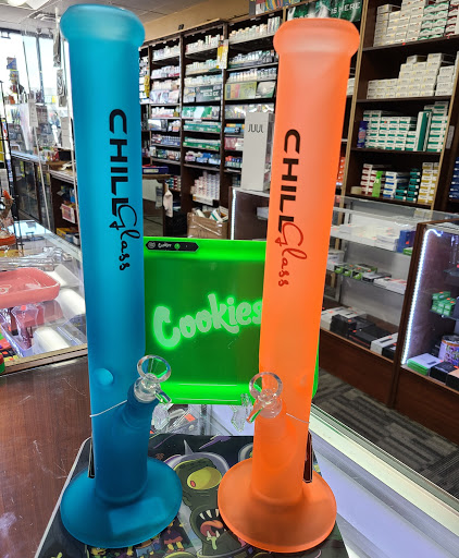 Tobacco Shop «US Tobacco», reviews and photos, 1701 N Larkin Ave #502, Crest Hill, IL 60403, USA