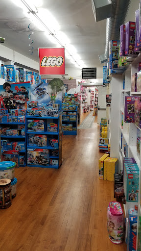 Toy Store «Toys On The Square», reviews and photos, 22 E Main St, Hummelstown, PA 17036, USA