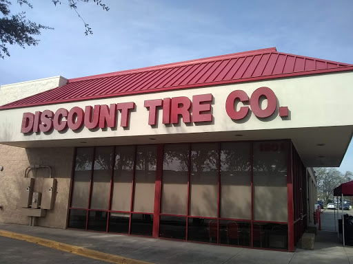 Tire Shop «Discount Tire», reviews and photos, 1901 Dallas Pkwy, Plano, TX 75093, USA