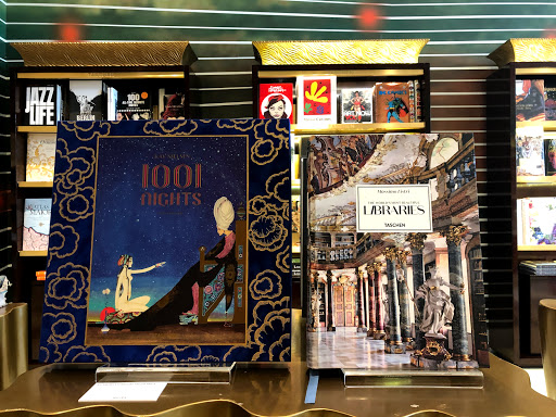 Book Store «TASCHEN Store Miami», reviews and photos, 1111 Lincoln Rd, Miami Beach, FL 33139, USA