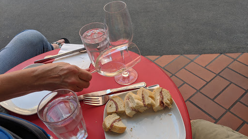 Wine Bar «Oregon Wines On Broadway», reviews and photos, 515 SW Broadway, Portland, OR 97205, USA