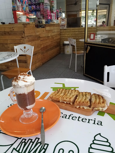 Quinabela no Sacavém, Lisboa