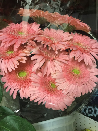 Florist «Daisy Flowers», reviews and photos, 600 W Arbor Vitae St, Inglewood, CA 90301, USA