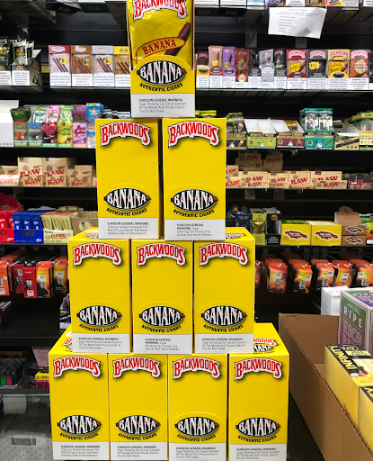 Tobacco Shop «Sky High Smoke Shop», reviews and photos, 19801 NW 27th Ave, Miami Gardens, FL 33056, USA