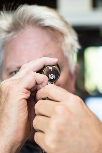 Jewelry Buyer «Lovelady Diamond Jewelry & Gold Buyers», reviews and photos, 15466 Los Gatos Blvd, Los Gatos, CA 95032, USA