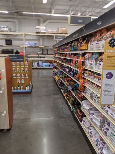 Pet Supply Store «PetSmart», reviews and photos, 4190 Vinewood Ln N, Plymouth, MN 55442, USA